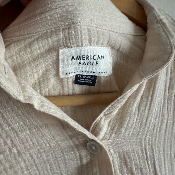 NWT American Eagle Button Down Shirt - Picture 3 of 6